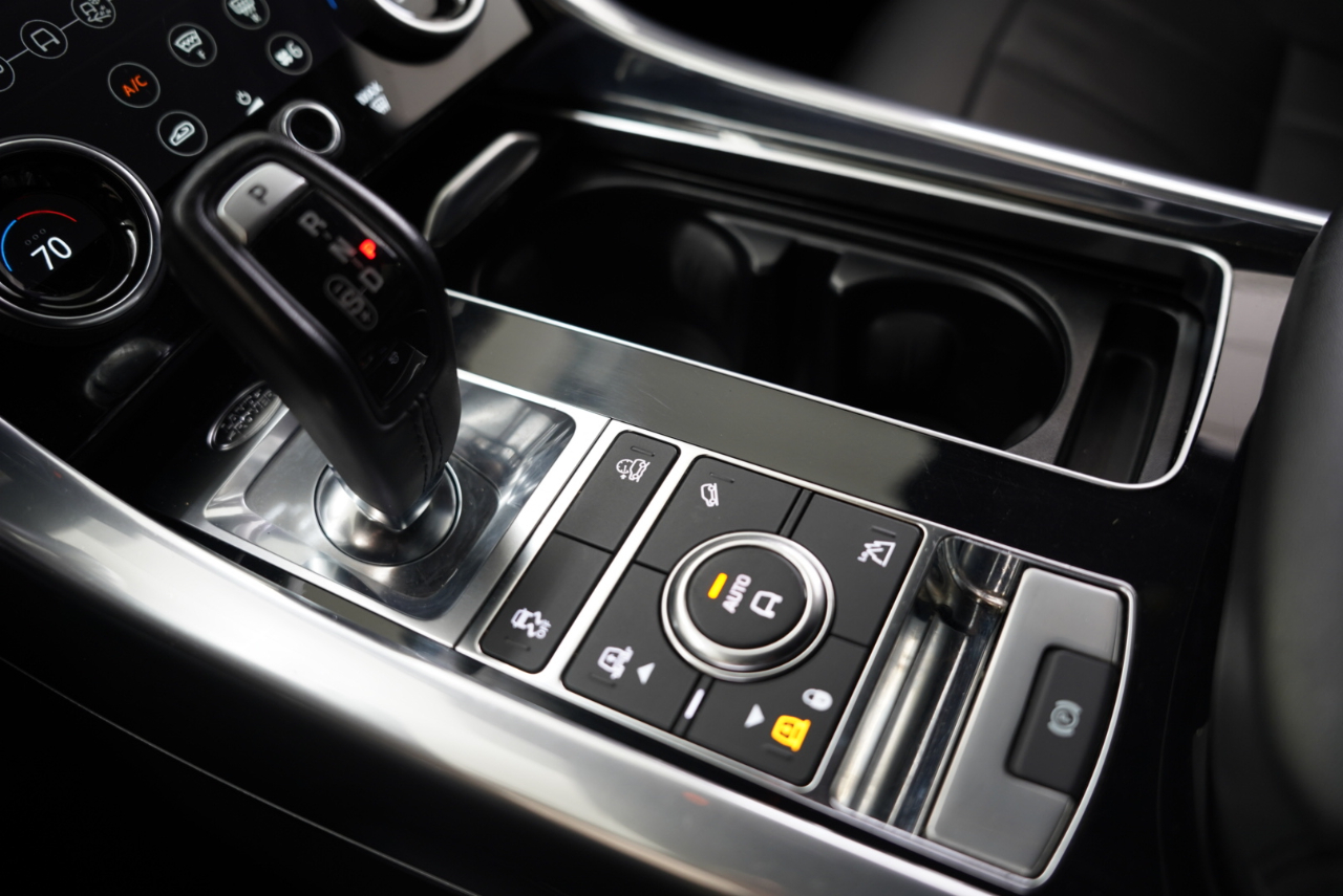 Land Rover Range Rover Sport V8 Supercharged Dynamic 2019 Land Rover Range Rover Sport V8 Supercharged Dynamic 2019