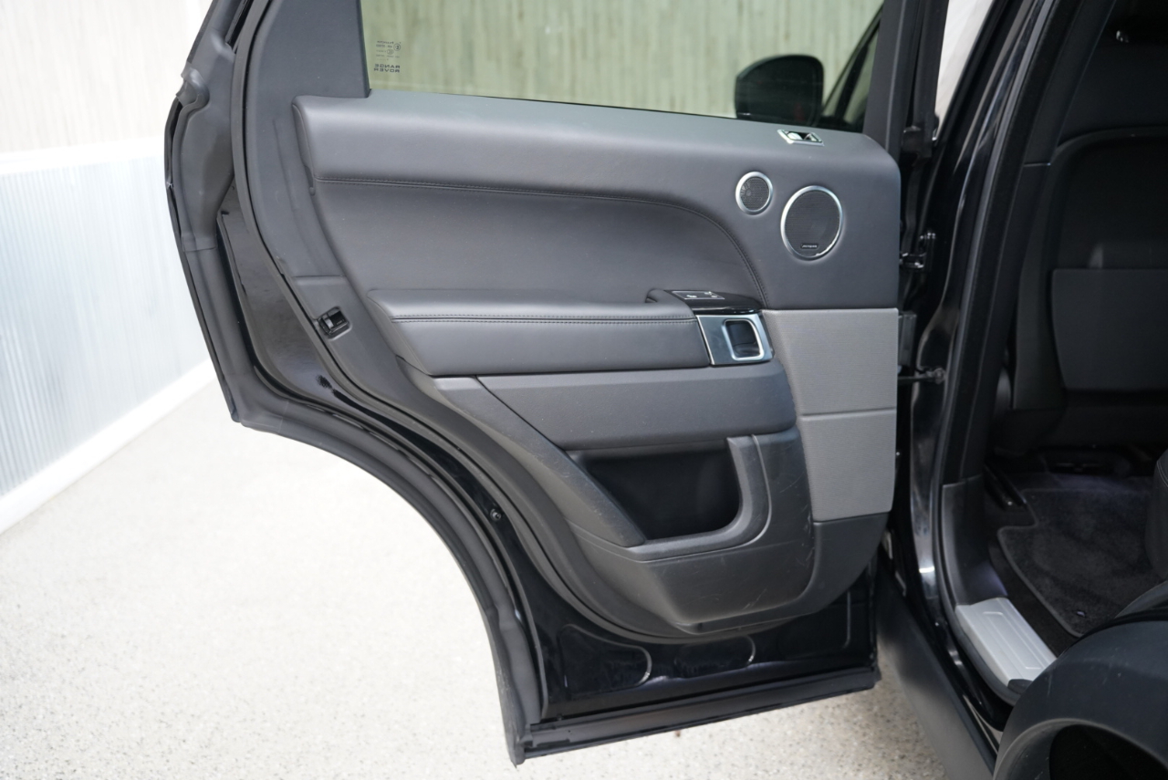 Land Rover Range Rover Sport V8 Supercharged Dynamic 2019 Land Rover Range Rover Sport V8 Supercharged Dynamic 2019