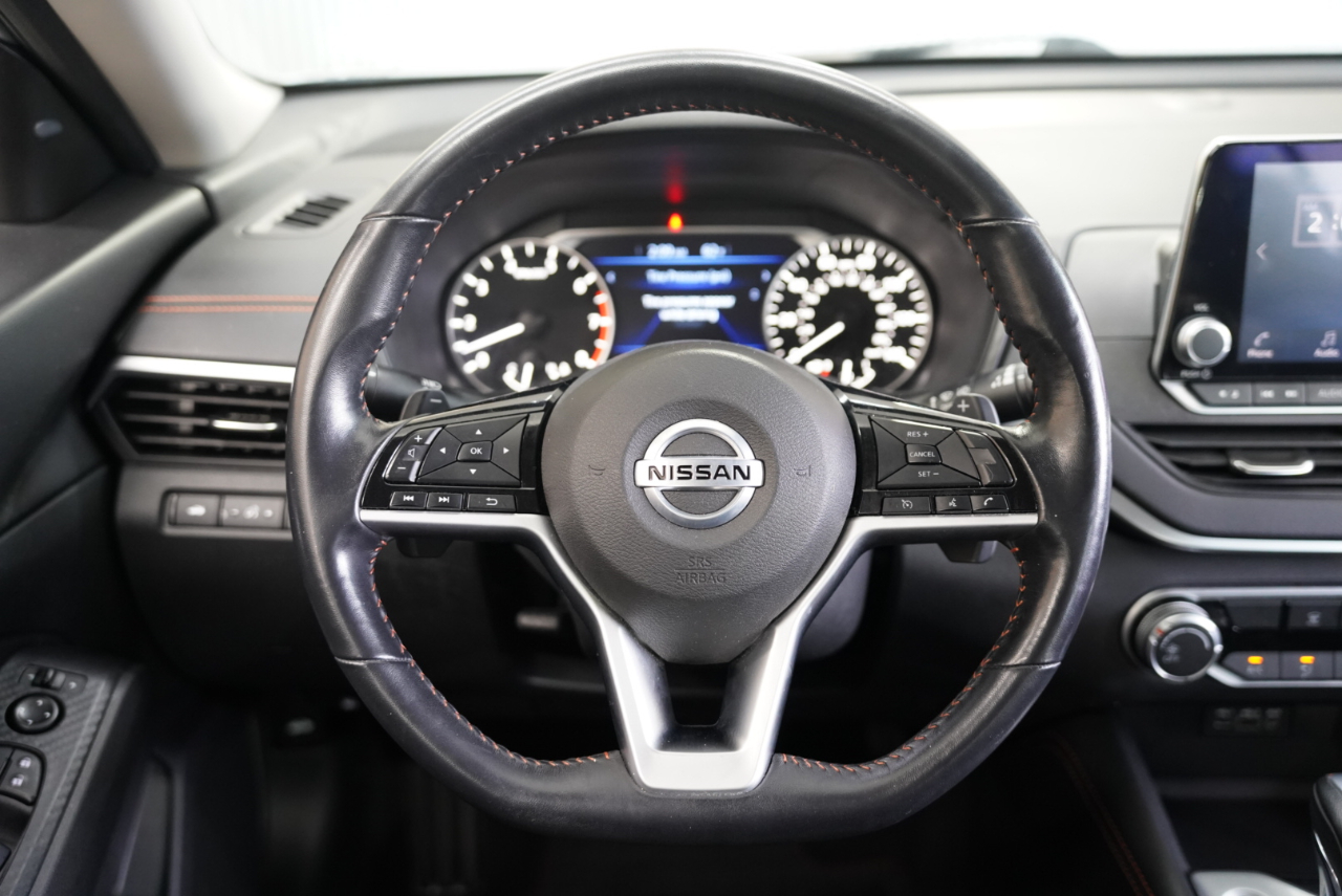 Nissan Altima 2.5 SR Sedan 2021 Nissan Altima 2.5 SR Sedan 2021