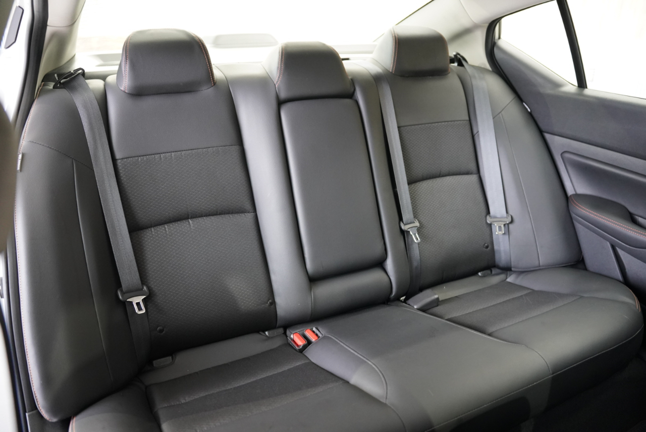 Nissan Altima 2.5 SR Sedan 2021 Nissan Altima 2.5 SR Sedan 2021