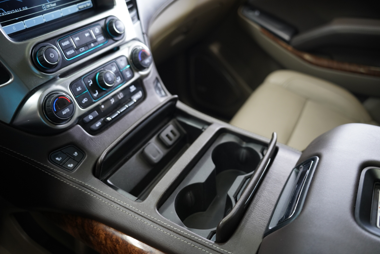 Chevrolet Tahoe 4WD 4dr Premier 2020 Chevrolet Tahoe 4WD 4dr Premier 2020