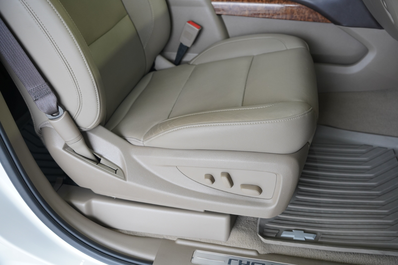 Chevrolet Tahoe 4WD 4dr Premier 2020 Chevrolet Tahoe 4WD 4dr Premier 2020