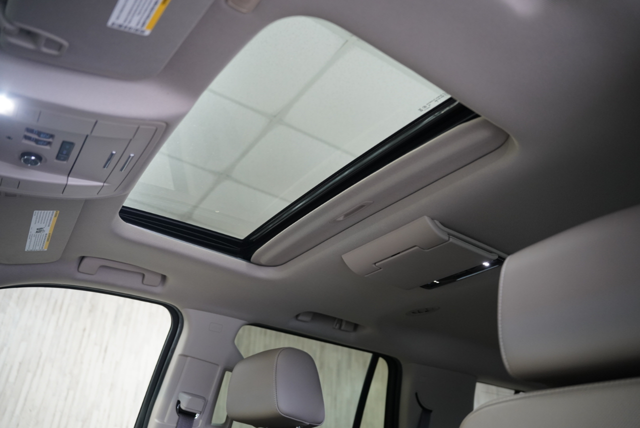 Chevrolet Tahoe 4WD 4dr Premier 2020 Chevrolet Tahoe 4WD 4dr Premier 2020