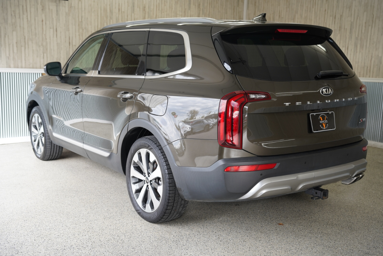 Kia Telluride S FWD 2020 Kia Telluride S FWD 2020