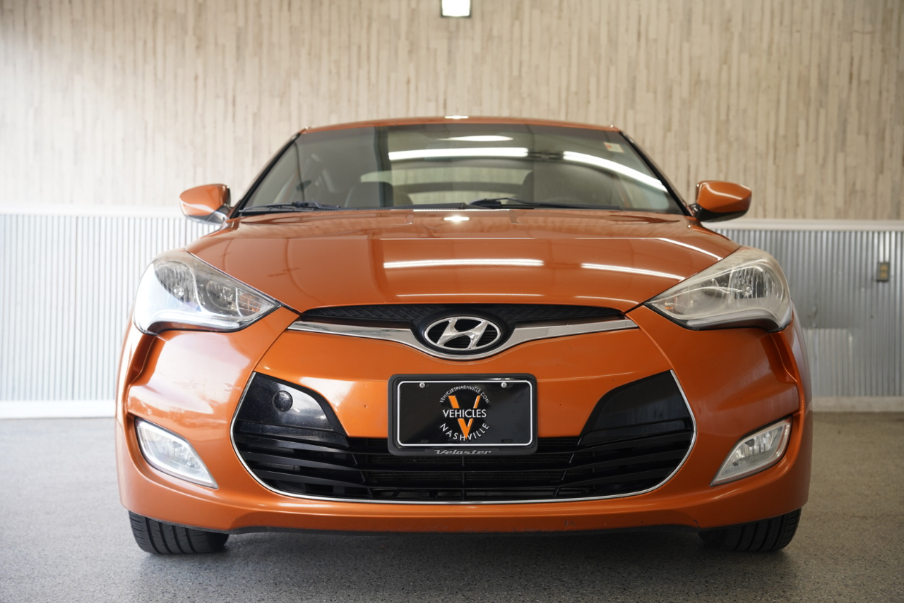 2013 Hyundai Veloster Base Turbo Ultimate photo 3
