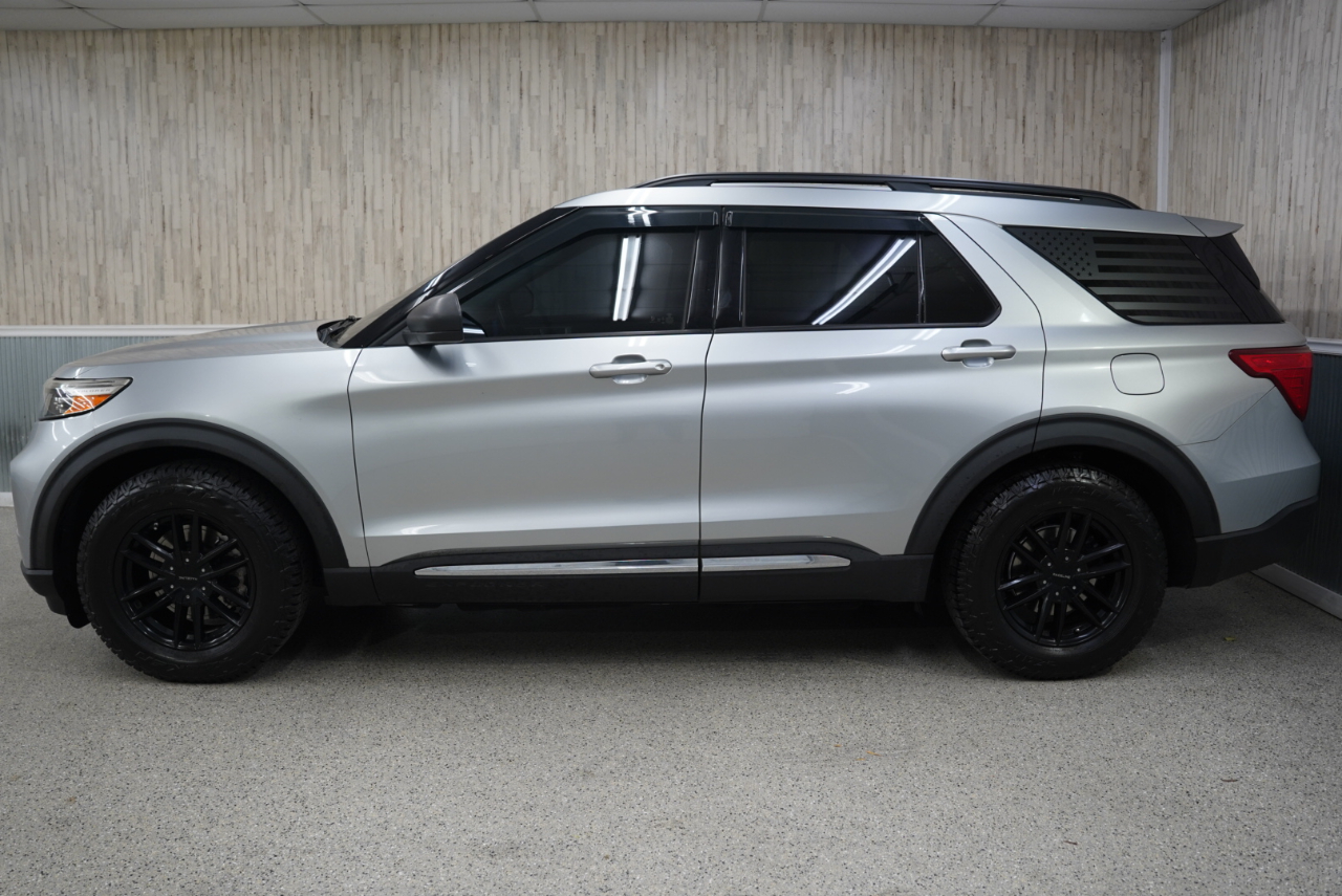 2020 Ford Explorer XLT photo 4