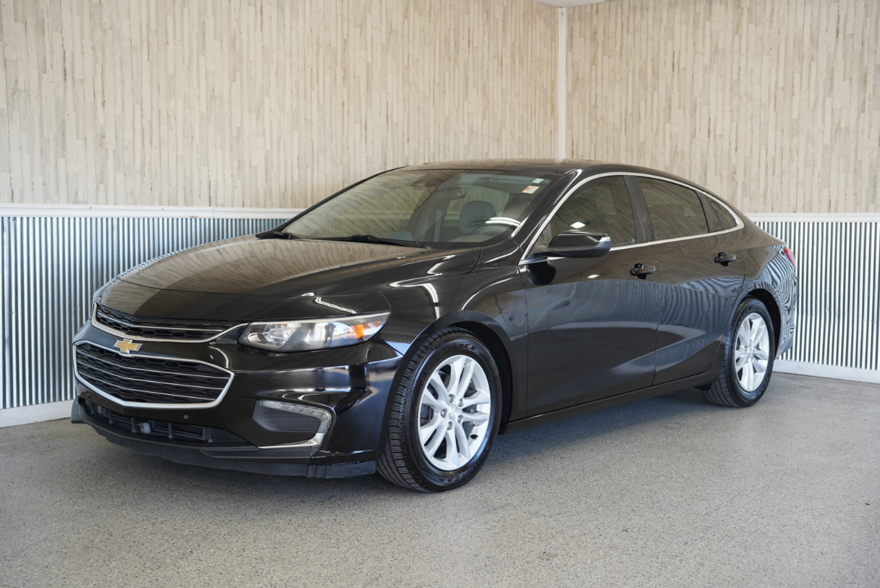 2017 Chevrolet Malibu Hybrid photo 4