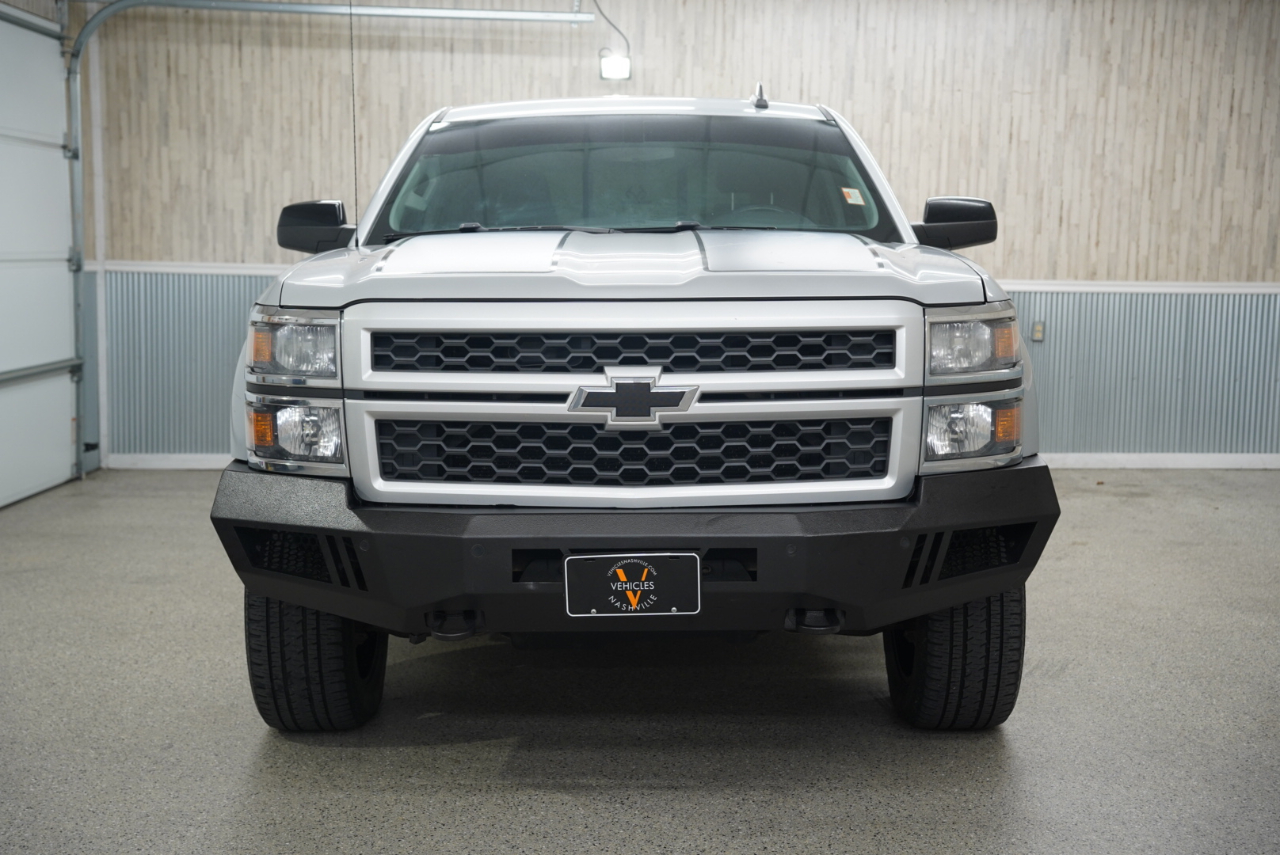 2015 Chevrolet Silverado 1500 LT photo 2