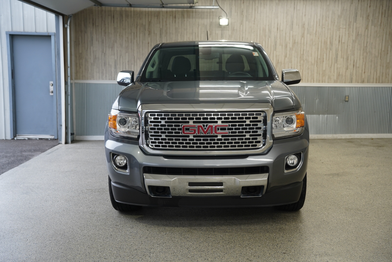 2019 Gmc Canyon Denali photo 2