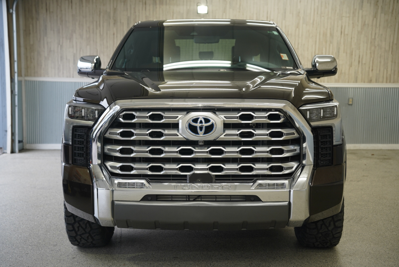 2022 Toyota Tundra 1794 Edition CrewMax photo 3