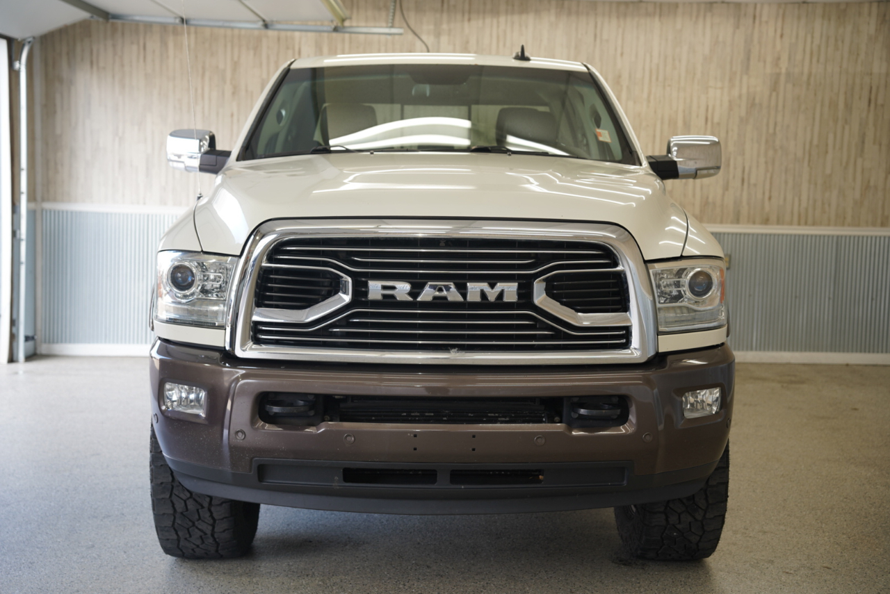 2018 Ram 2500 Laramie Longhorn photo 3