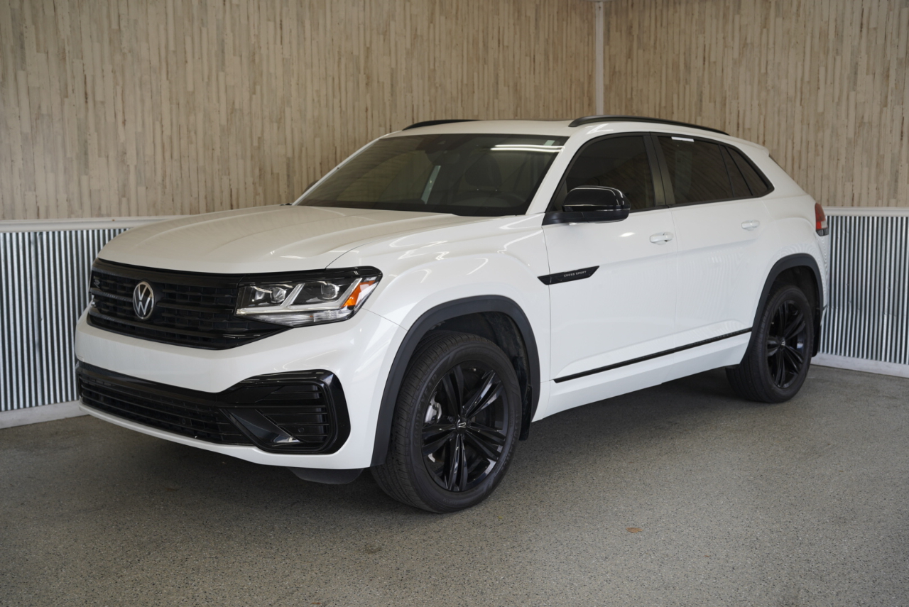 2023 Volkswagen Atlas Cross Sport V6 SEL R-Line photo 4