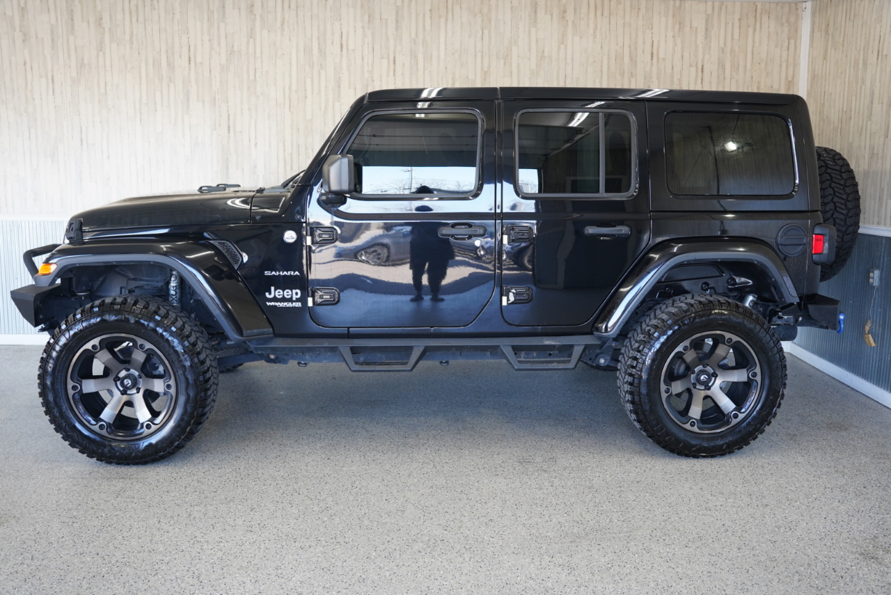 2019 Jeep Wrangler Unlimited Sahara photo 4