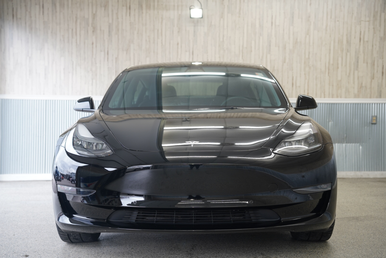 2022 Tesla Model 3 Performance photo 3