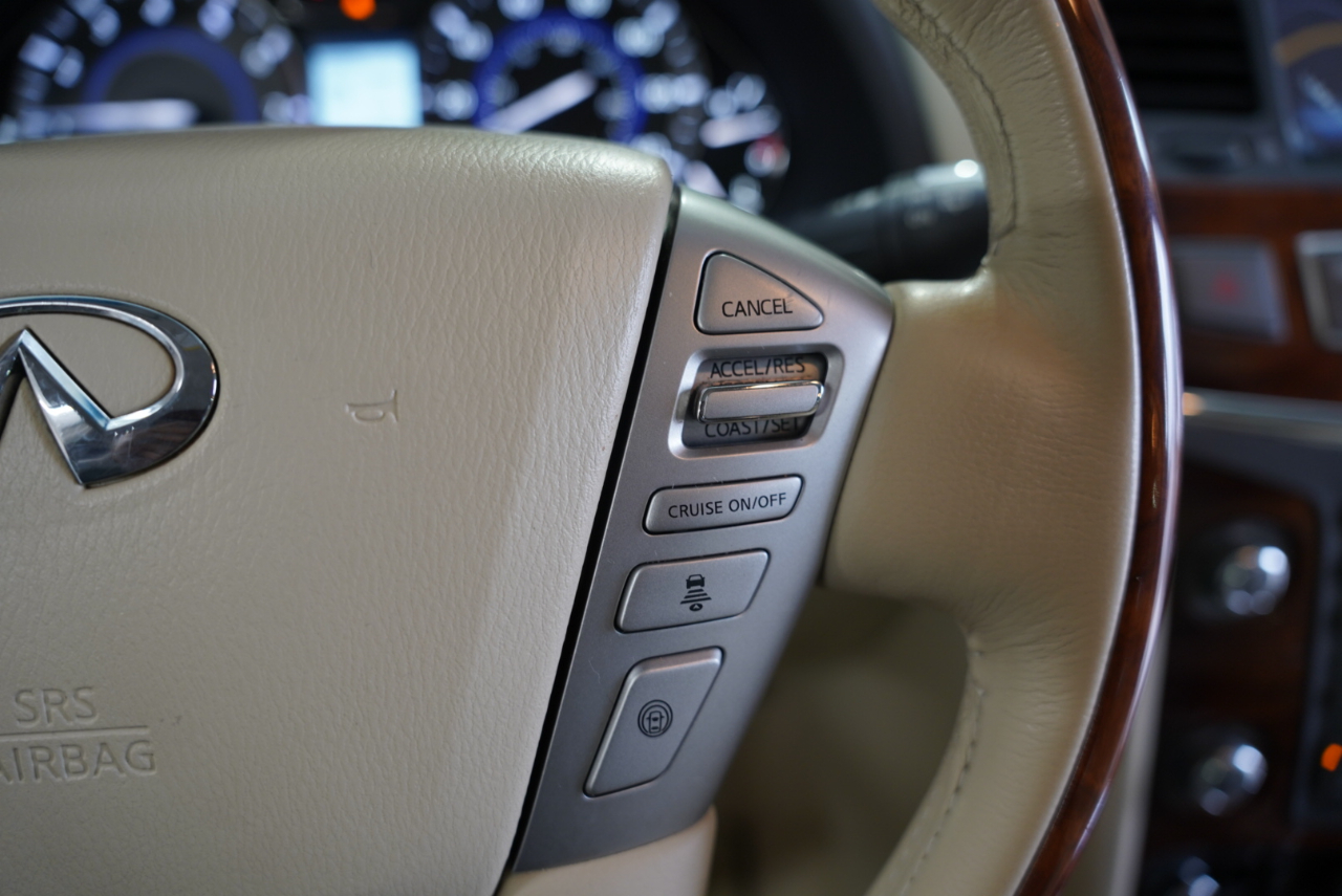 Infiniti QX80 4WD 4dr 2016