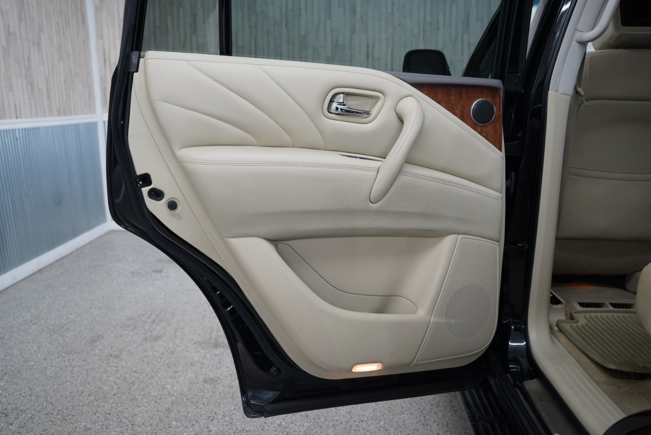 Infiniti QX80 4WD 4dr 2016