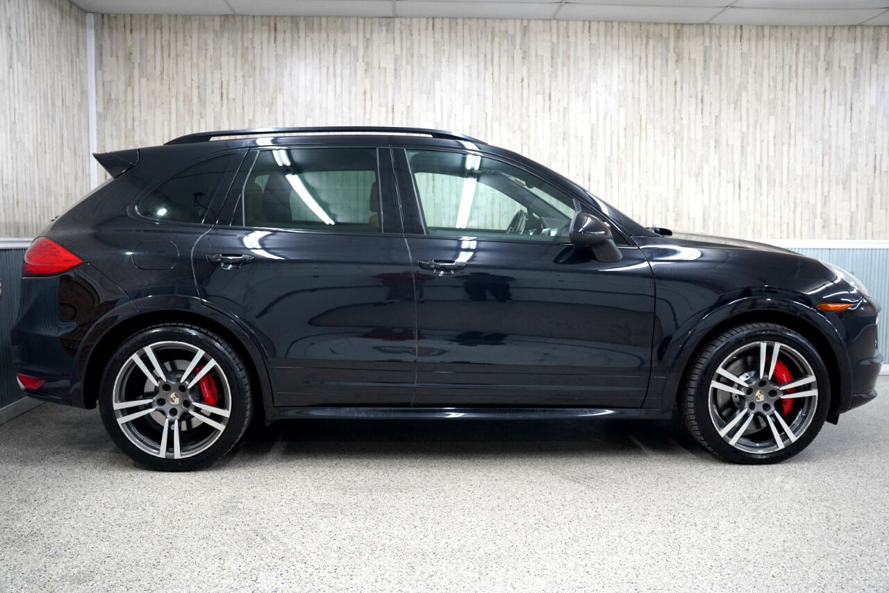 Porsche Cayenne AWD 4dr Turbo 2013