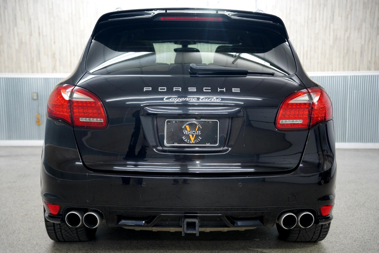 Porsche Cayenne AWD 4dr Turbo 2013