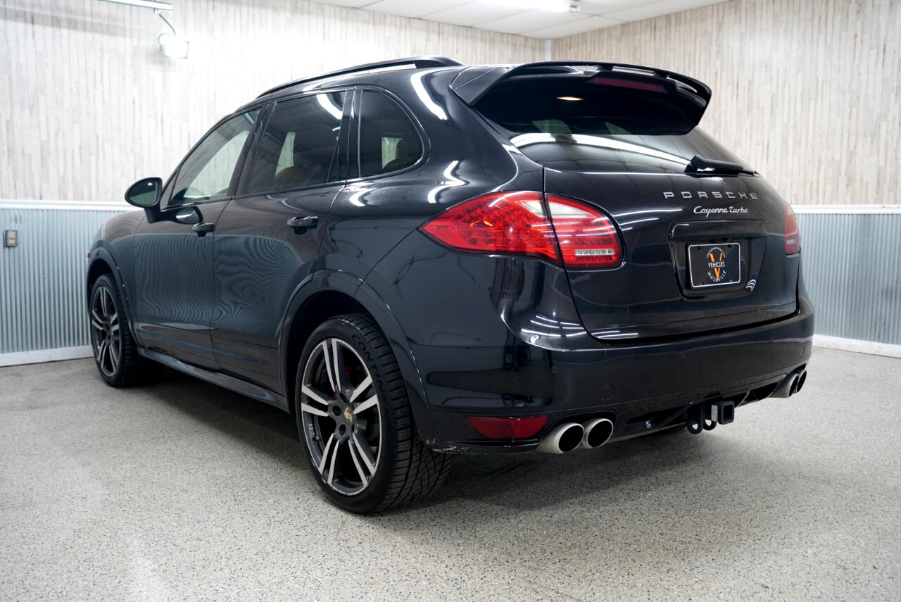 Porsche Cayenne AWD 4dr Turbo 2013