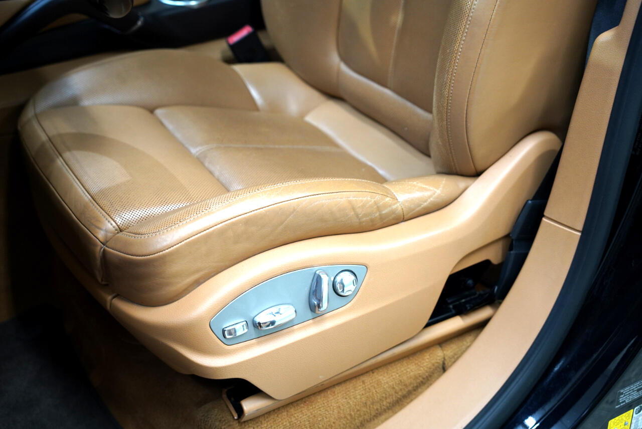 Porsche Cayenne AWD 4dr Turbo 2013