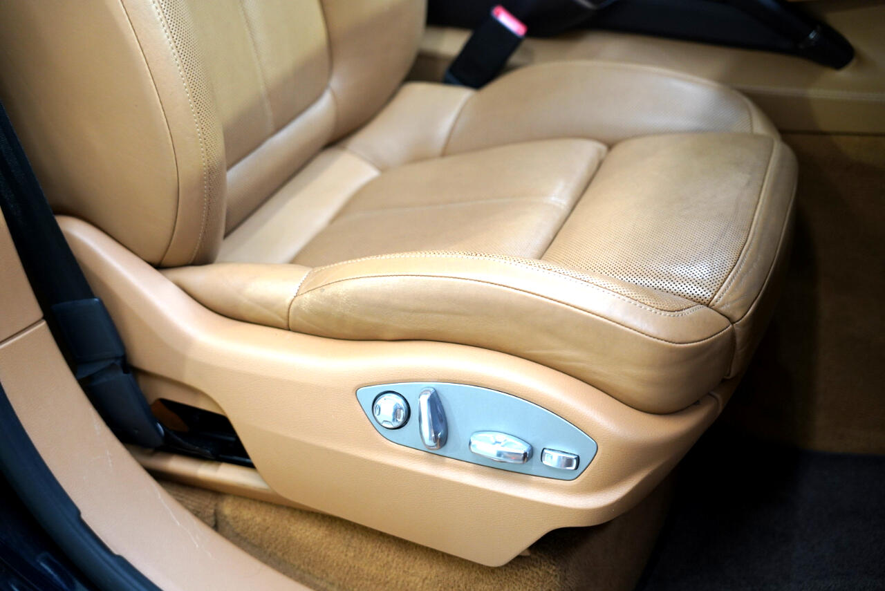 Porsche Cayenne AWD 4dr Turbo 2013