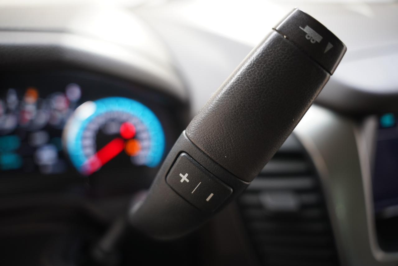 Chevrolet Tahoe 2WD 4dr Premier 2017