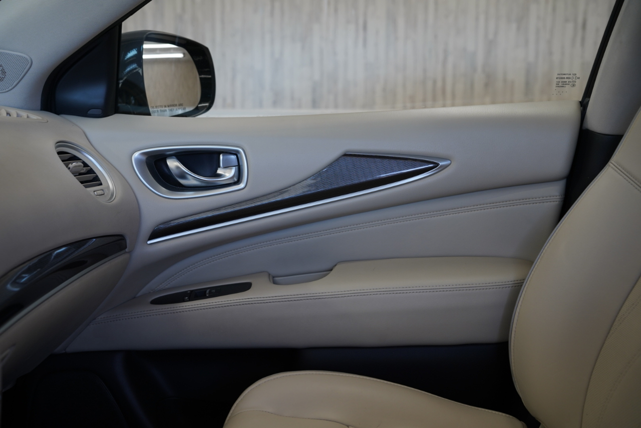 Infiniti QX60 2019.5 LUXE AWD 2019