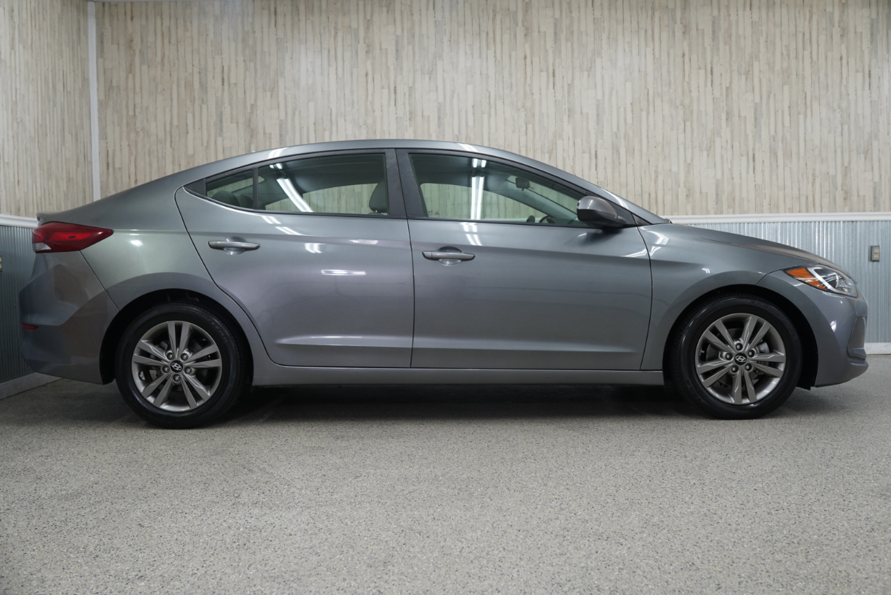 Hyundai Elantra SEL 2.0L Auto 2018