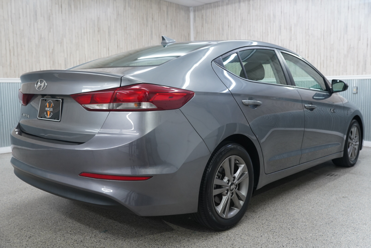 Hyundai Elantra SEL 2.0L Auto 2018
