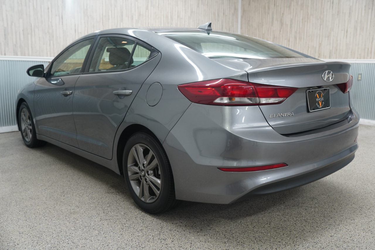 Hyundai Elantra SEL 2.0L Auto 2018