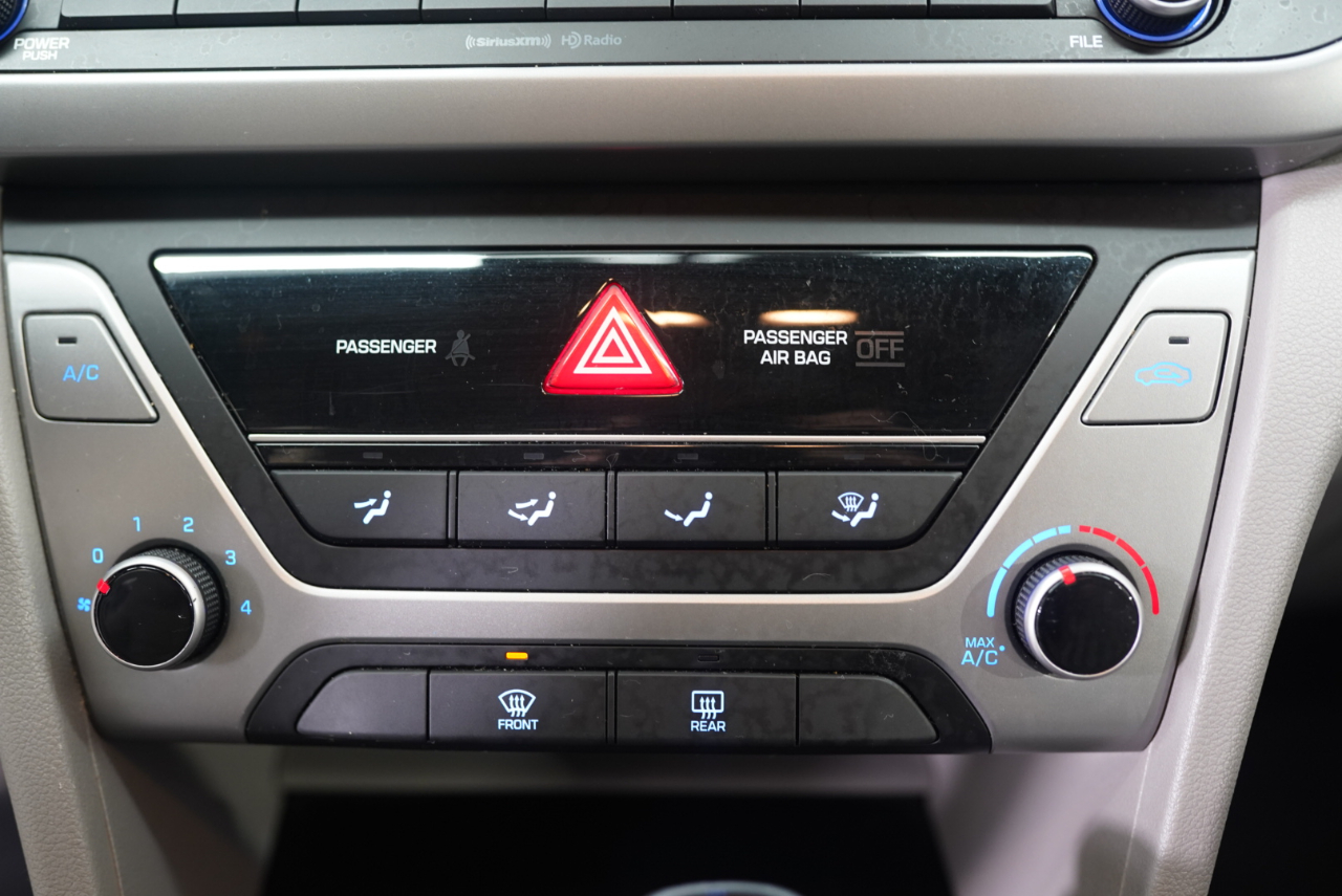 Hyundai Elantra SEL 2.0L Auto 2018