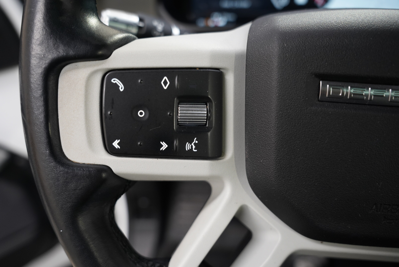 Land Rover Defender 110 X-Dynamic SE AWD 2021