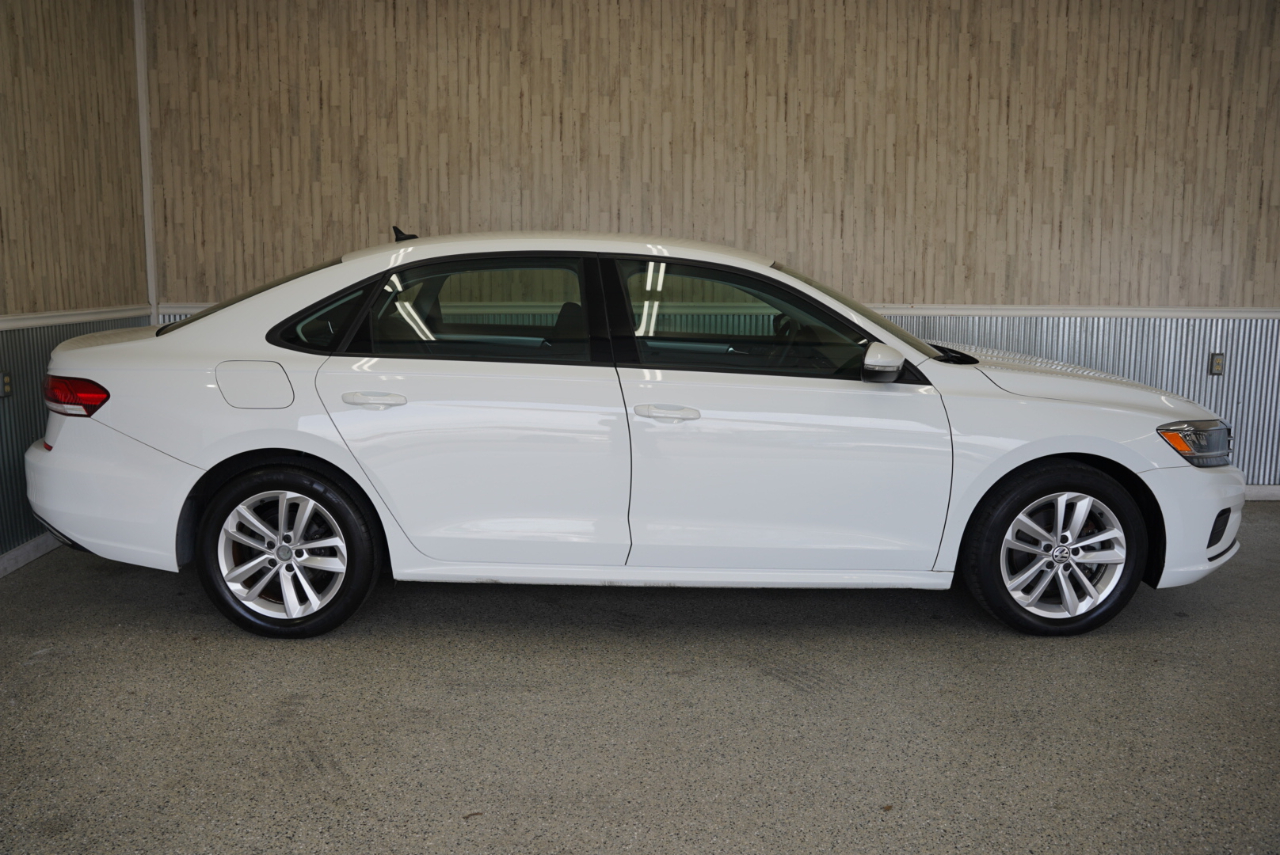 Volkswagen Passat 2.0T S Auto 2021