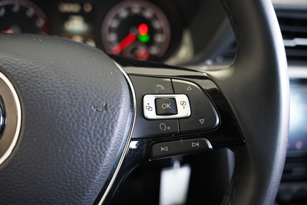 Volkswagen Passat 2.0T S Auto 2021