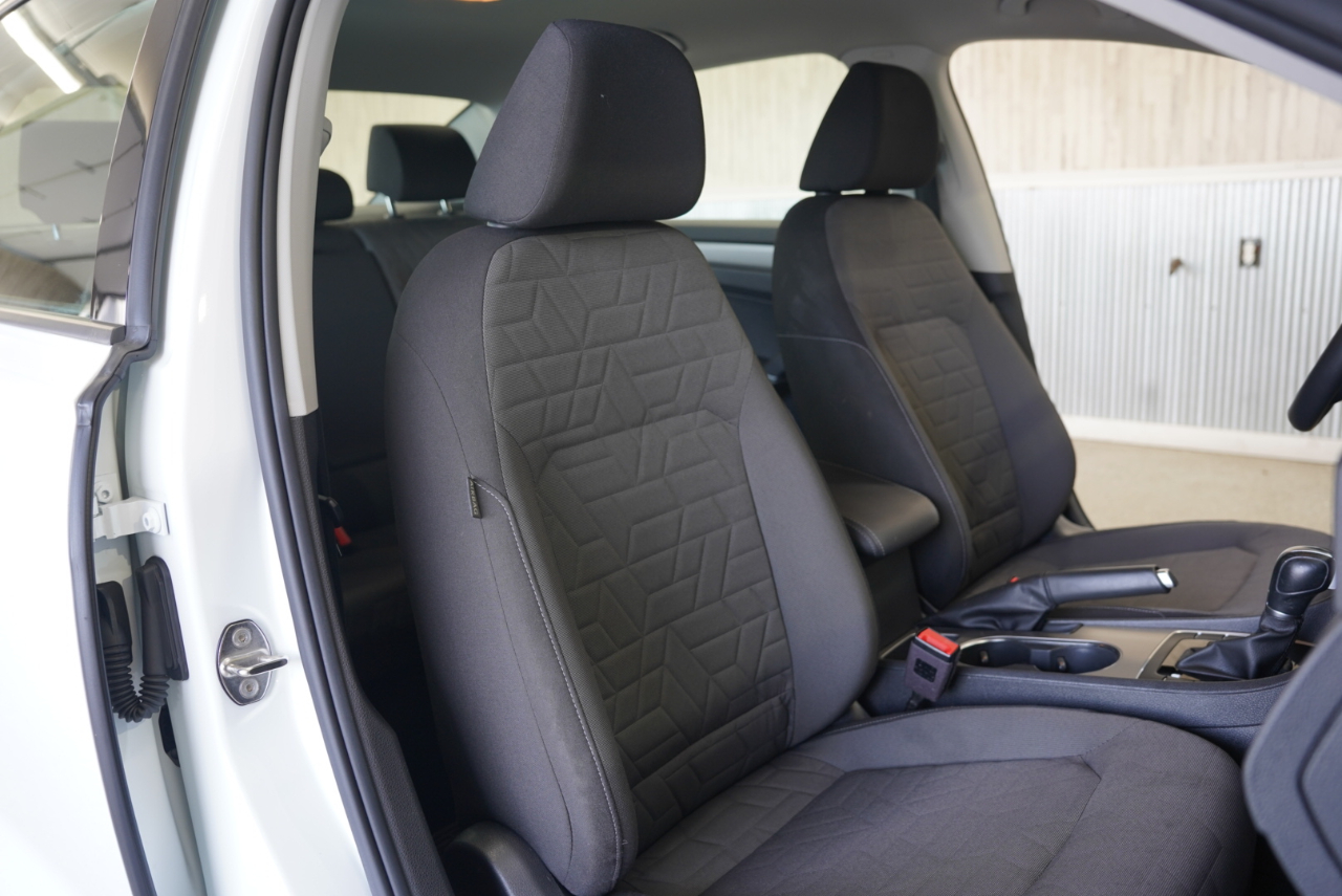 Volkswagen Passat 2.0T S Auto 2021