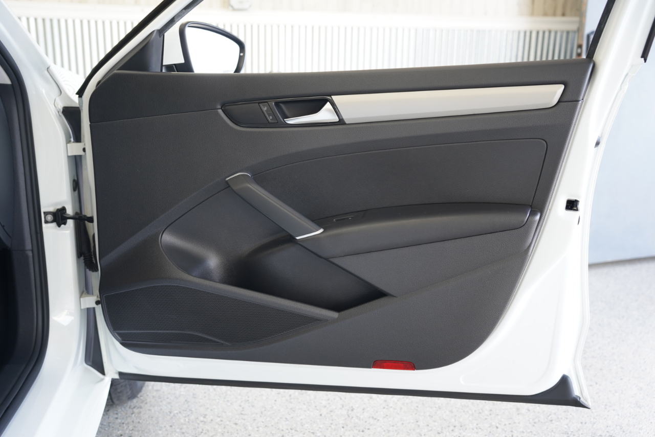 Volkswagen Passat 2.0T S Auto 2021