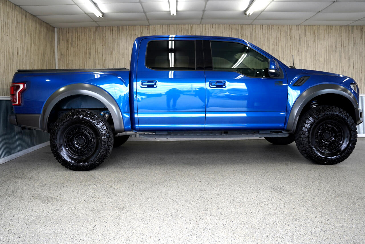Ford F-150 Raptor 4WD SuperCrew 5.5' Box 2017