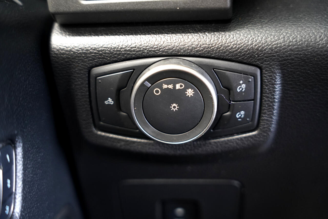 Ford F-150 Raptor 4WD SuperCrew 5.5' Box 2017