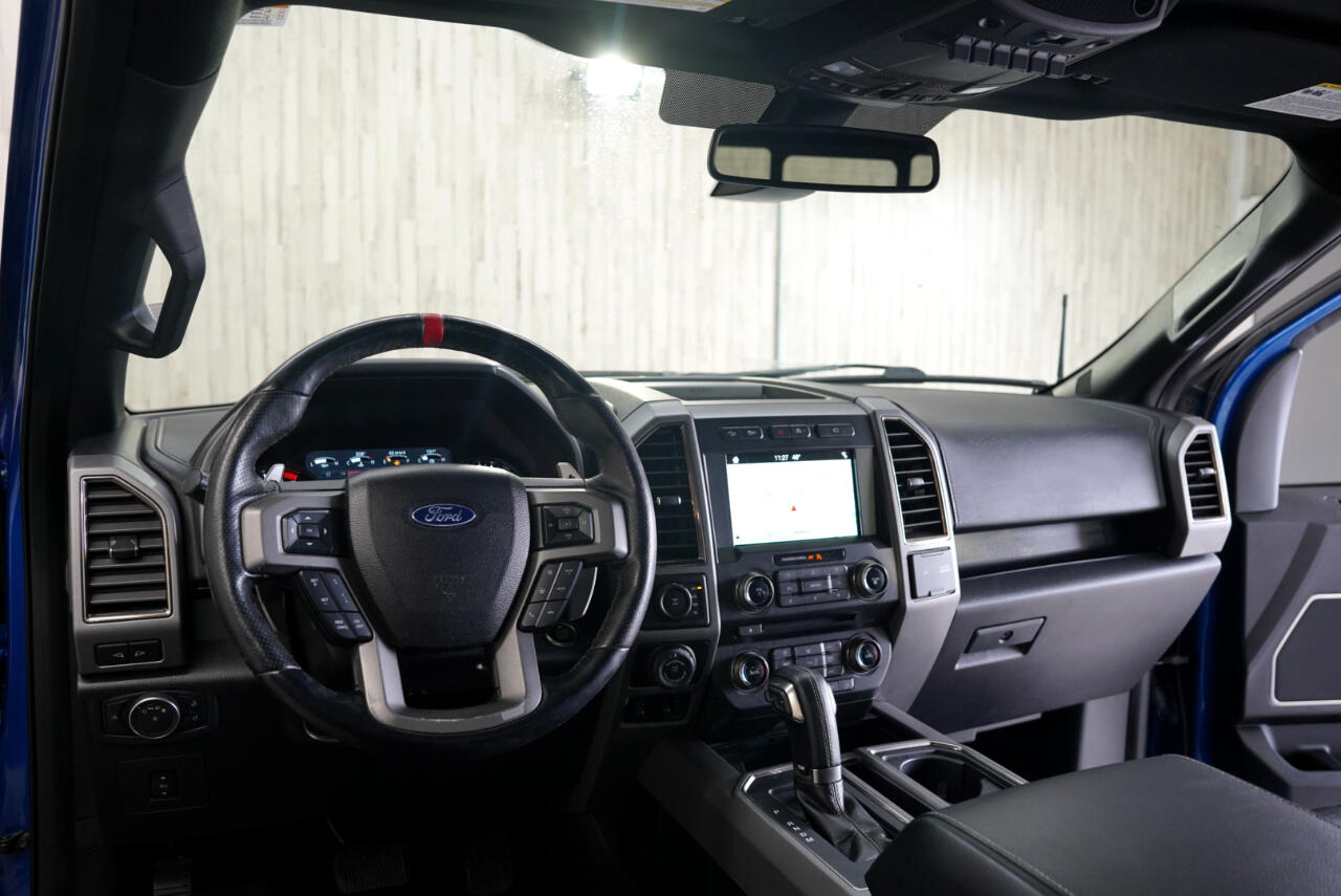 Ford F-150 Raptor 4WD SuperCrew 5.5' Box 2017