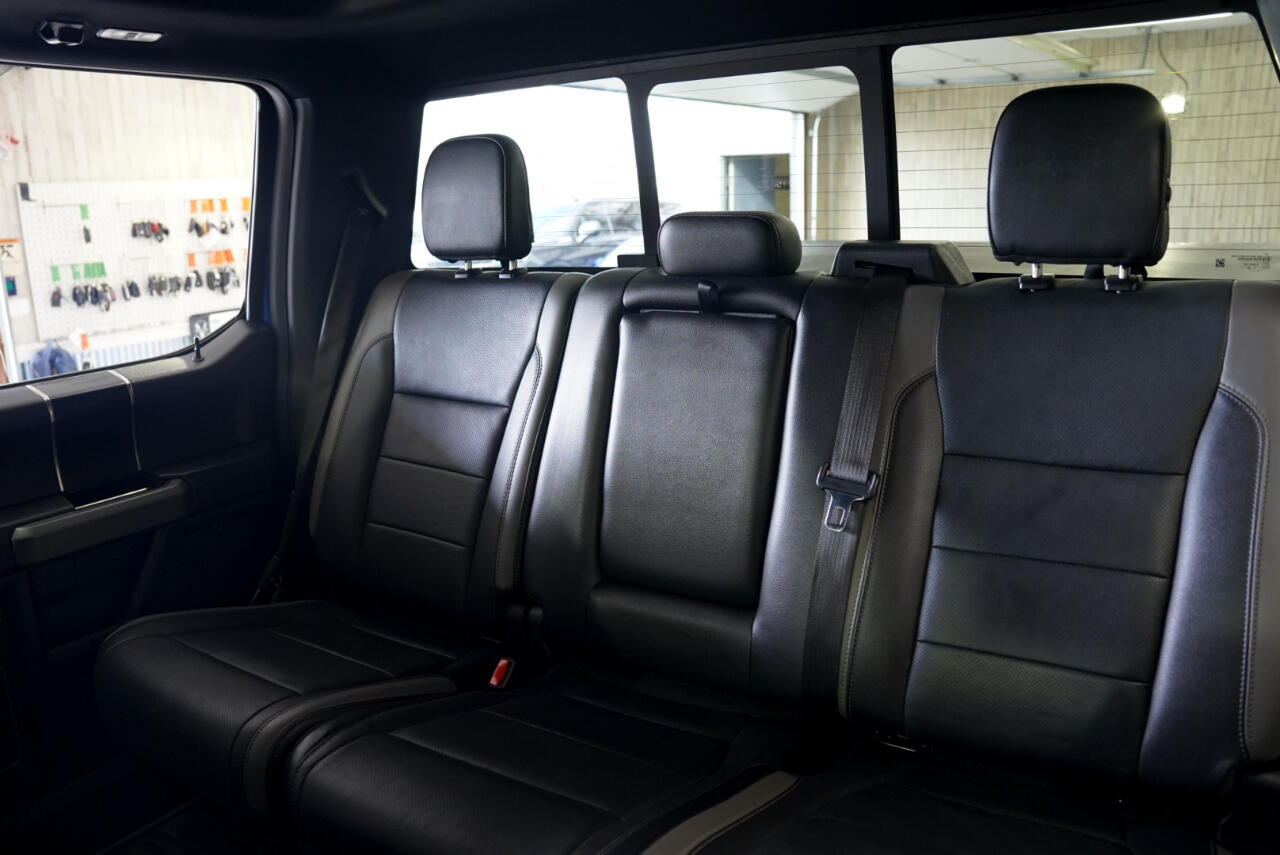 Ford F-150 Raptor 4WD SuperCrew 5.5' Box 2017