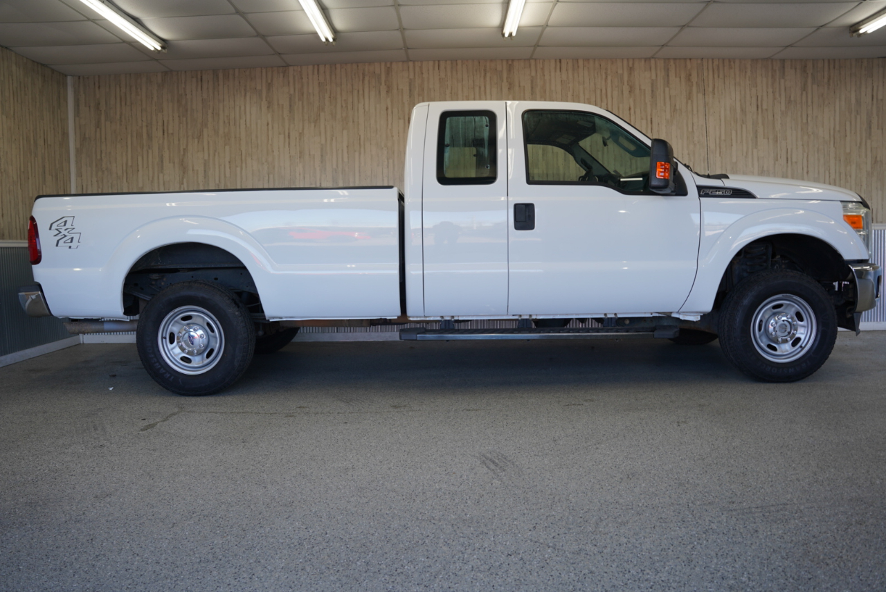 Ford Super Duty F-250 SRW 4WD SuperCab 142" XL 2014