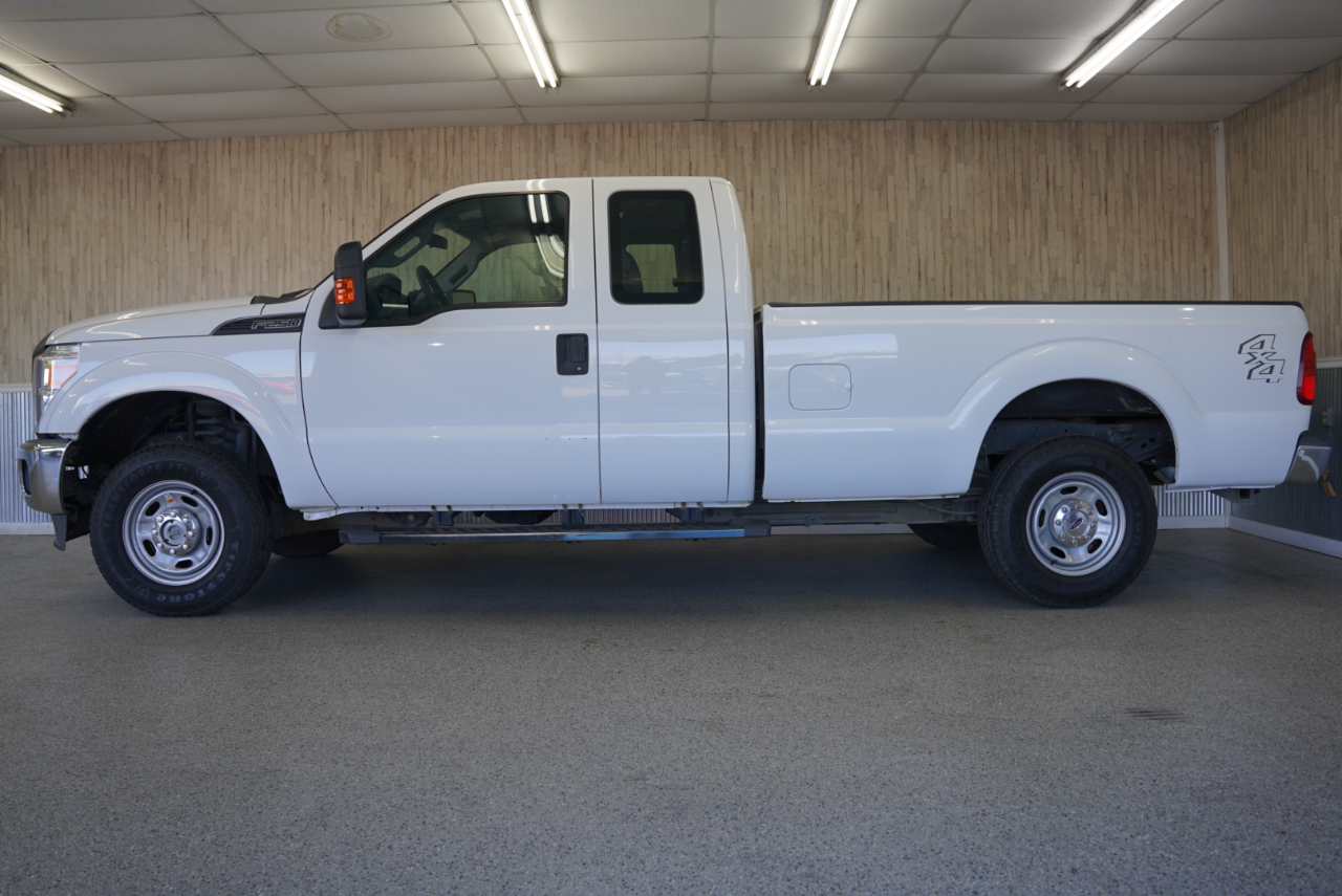 Ford Super Duty F-250 SRW 4WD SuperCab 142" XL 2014