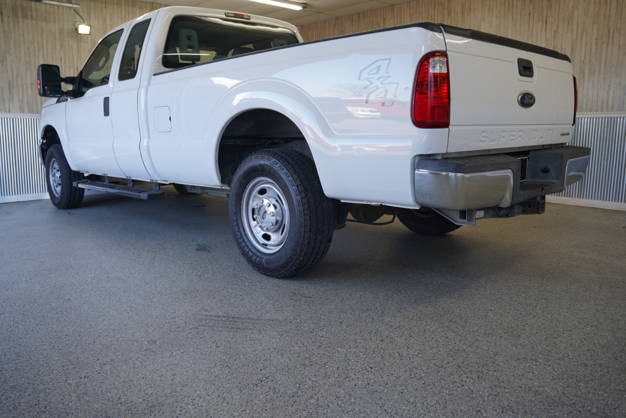 Ford Super Duty F-250 SRW 4WD SuperCab 142" XL 2014