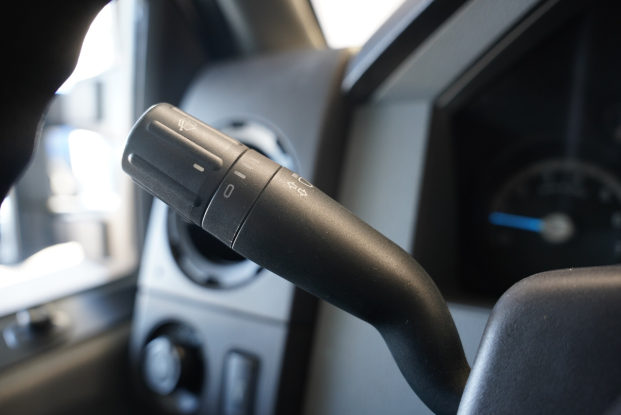 Ford Super Duty F-250 SRW 4WD SuperCab 142" XL 2014