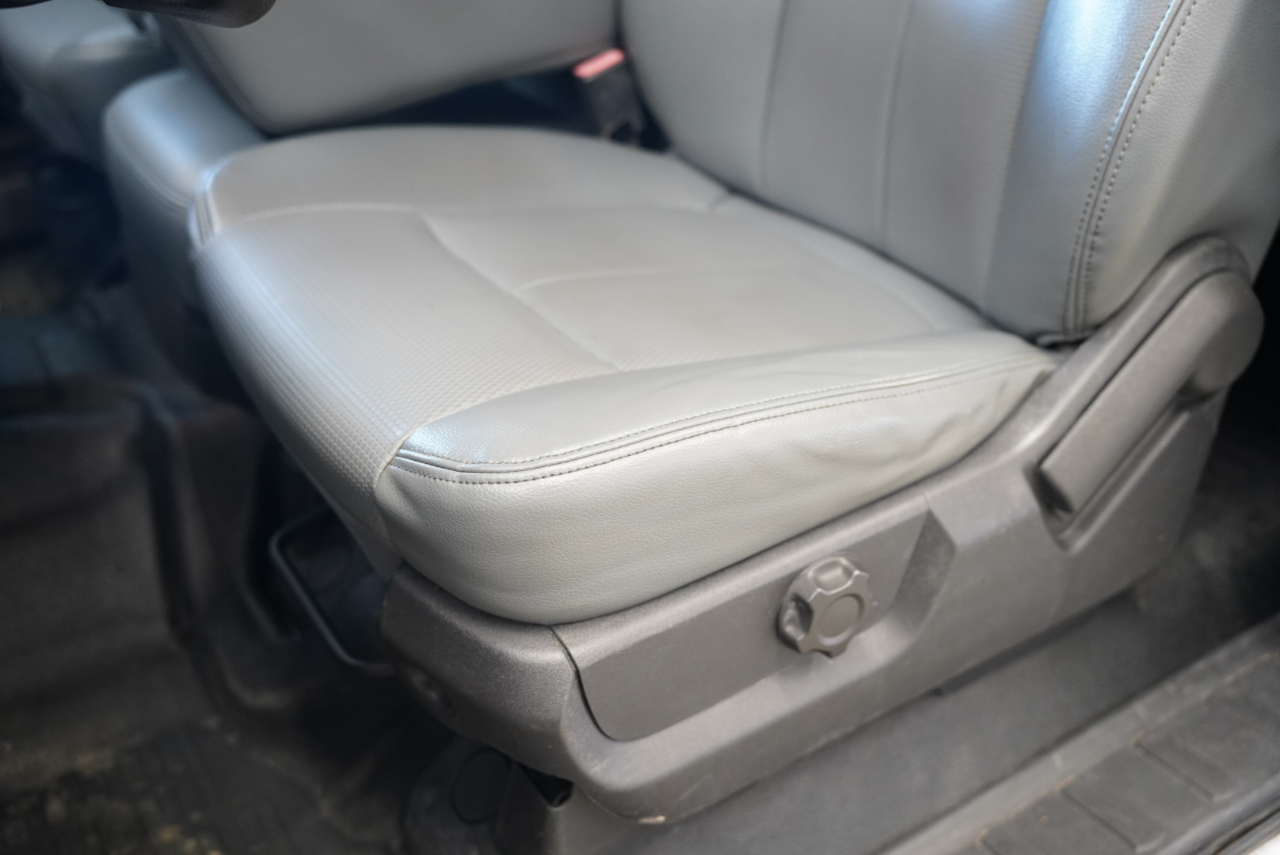 Ford Super Duty F-250 SRW 4WD SuperCab 142" XL 2014