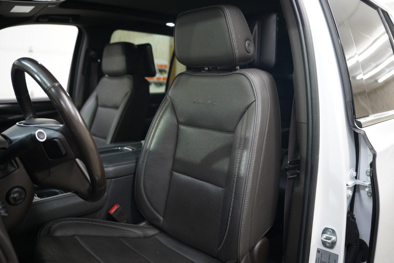 GMC Yukon 4WD 4dr Denali 2021