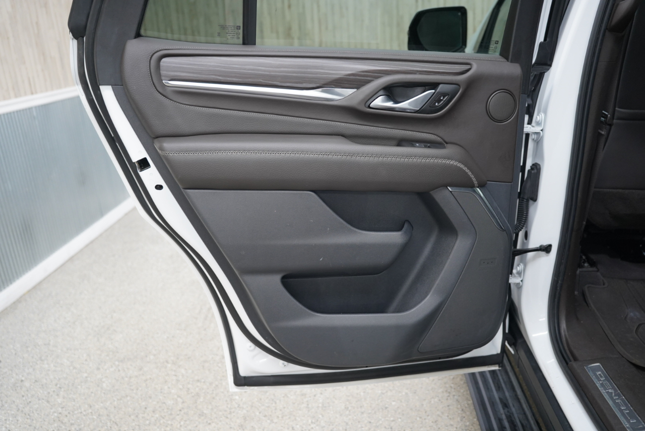 GMC Yukon 4WD 4dr Denali 2021