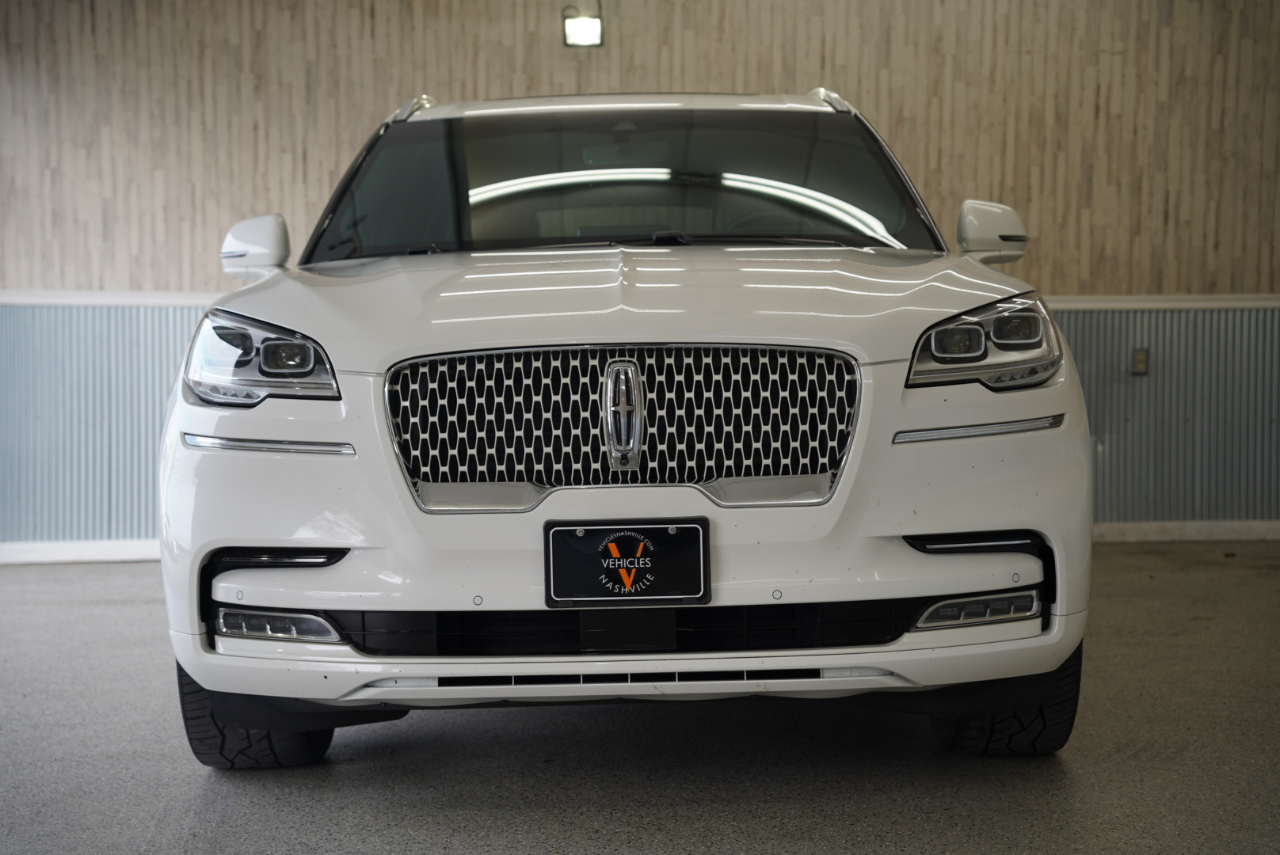 2021 Lincoln Aviator Reserve photo 2