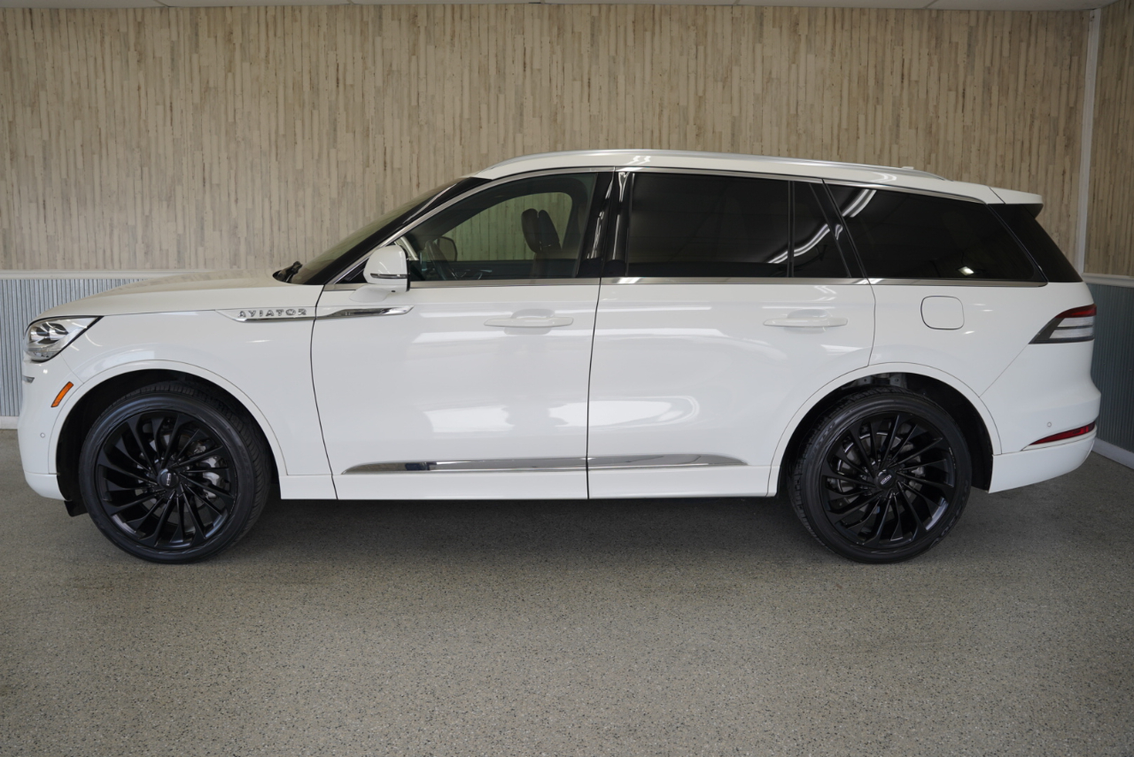 2021 Lincoln Aviator Reserve photo 4