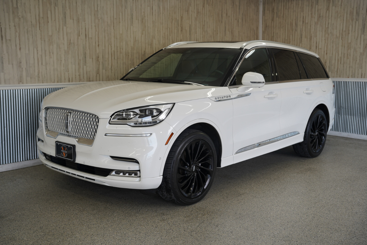 2021 Lincoln Aviator Reserve photo 3